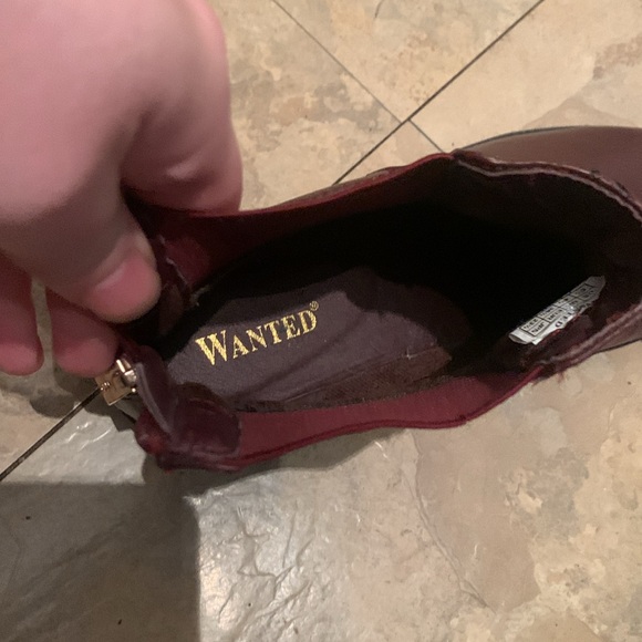 Gorgeous Burgundy Faux Leather Zip Up Heels from Wanted SZ 6.5 - Picture 7 of 9